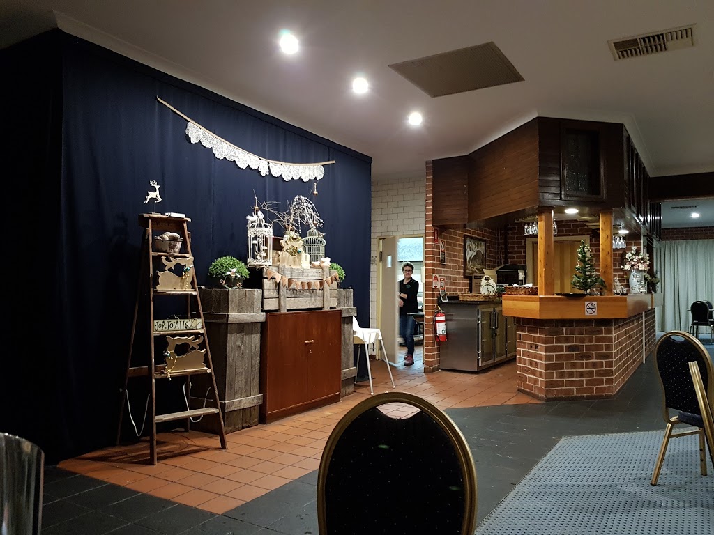 Murrumbateman Country Inn | Barton Hwy, Murrumbateman NSW 2582, Australia | Phone: (02) 6227 5802