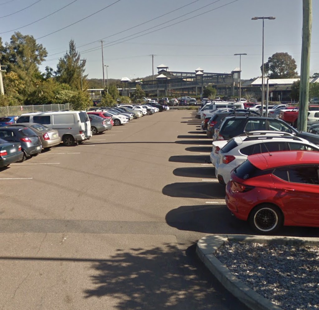 Tuggerah Station Commuter Carpark | parking | Tuggerah NSW 2259, Australia
