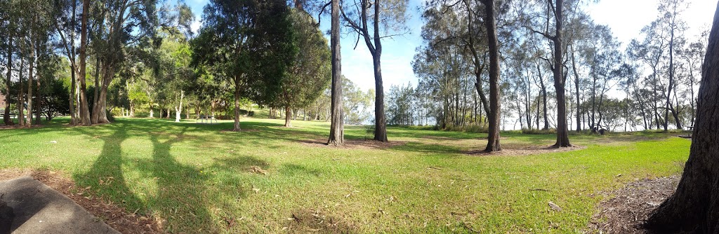 Rudd Reserve | park | 64 Cook Parade, Lemon Tree Passage NSW 2319, Australia | 0249800255 OR +61 2 4980 0255