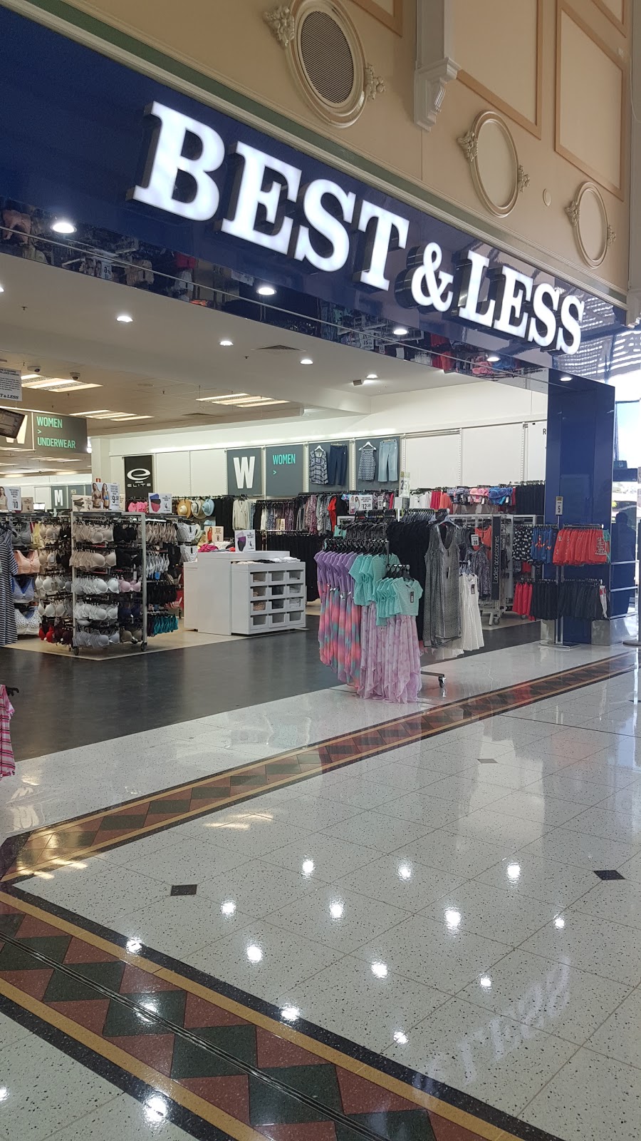 Best&Less Forest Lake (Forest Lake Shopping Centre) Opening Hours