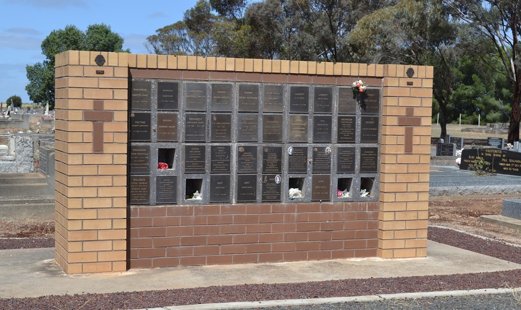 Nhill Cemetery | cemetery | Nhill VIC 3418, Australia