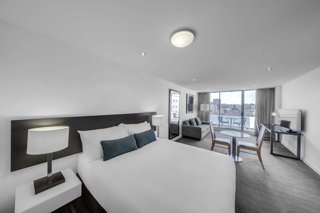 Adina Apartment Hotel Wollongong | 19 Market St, Wollongong NSW 2500, Australia | Phone: (02) 4250 5000