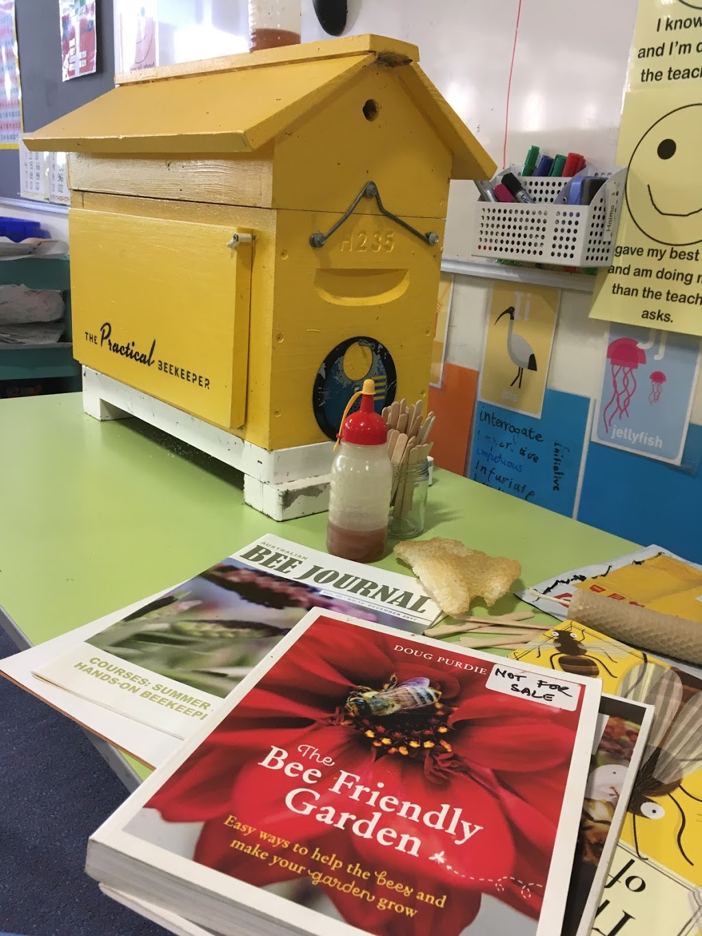 The Practical Beekeeper | pet store | 2 Wingrove St, Alphington VIC 3078, Australia | 0418863884 OR +61 418 863 884