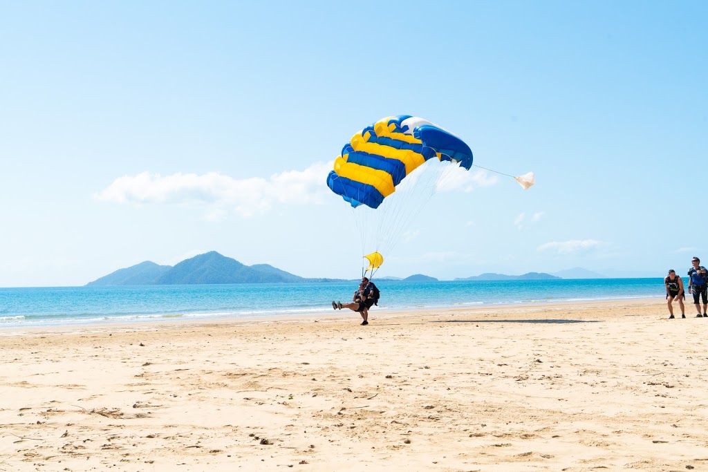 Skydive Mission Beach | 39 Porter Promenade, Mission Beach QLD 4852, Australia | Phone: 1300 663 634