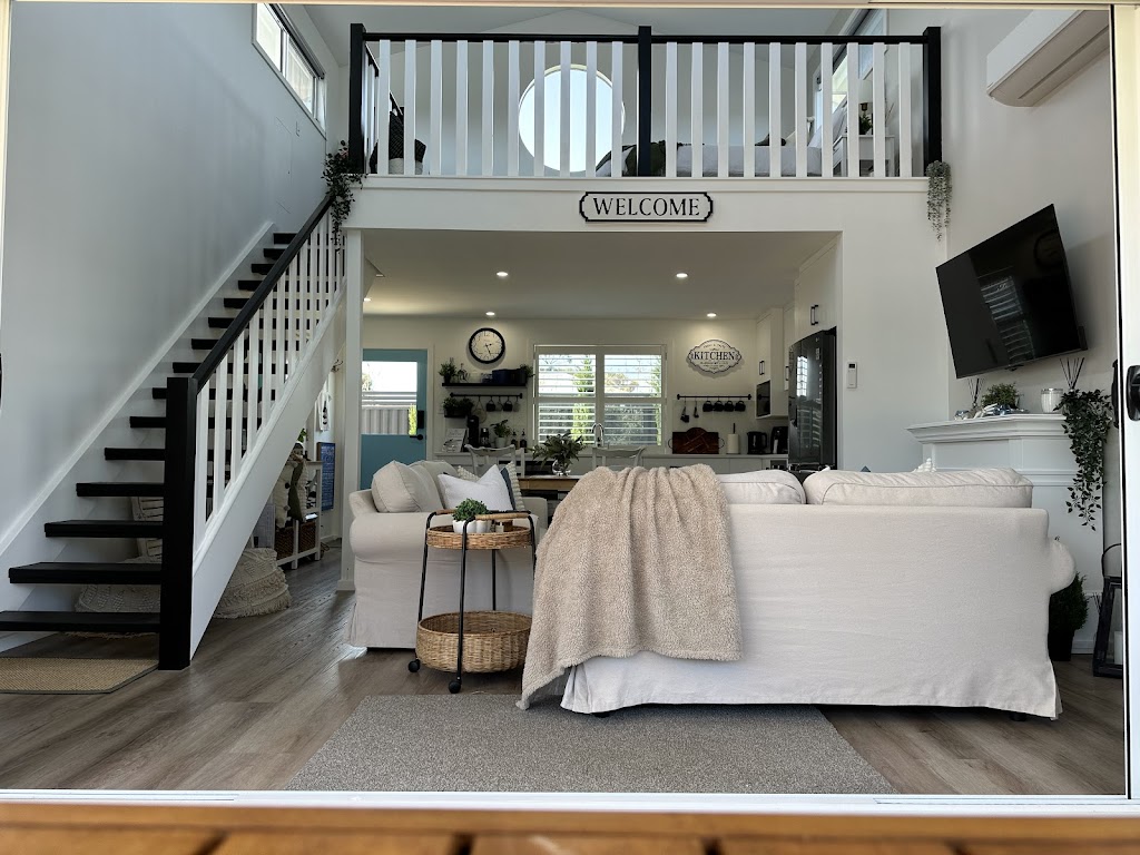 The Loft at Beachport | 1B Arthur St, Beachport SA 5280, Australia | Phone: 0438 445 388