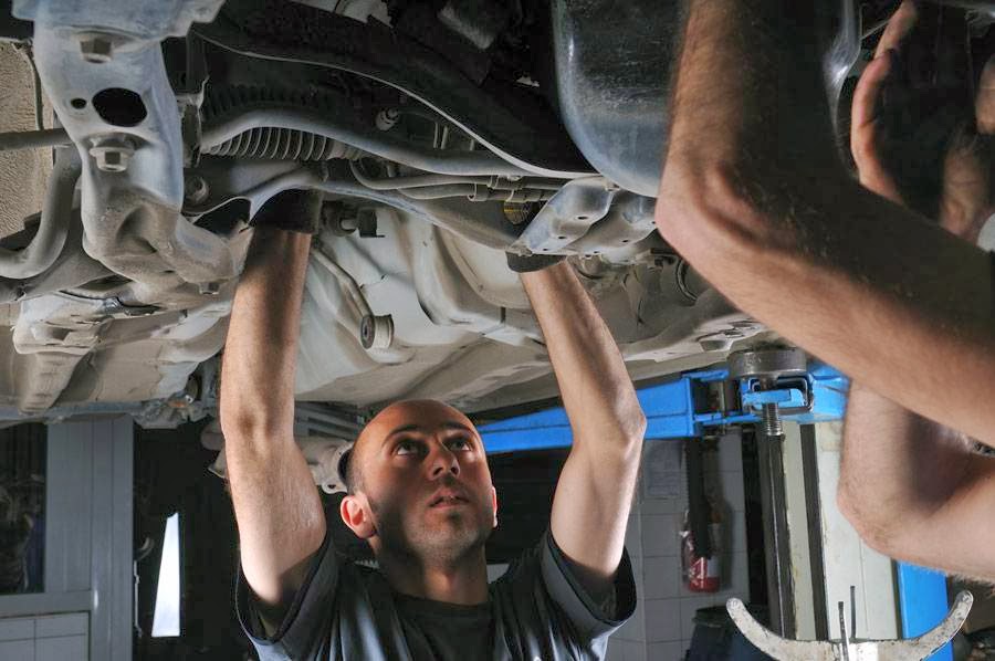 Transmission Repairs | car repair | 132 Hunter Ln, Hornsby NSW 2077, Australia | 0294772000 OR +61 2 9477 2000