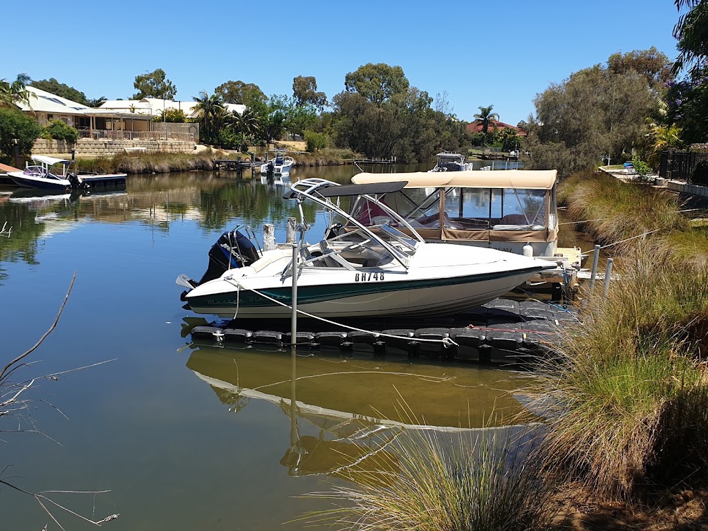 Boatlifts, Jetties & Marinas of WA | Pinjarra Rd &, Beacham Rd, Ravenswood WA 6208, Australia | Phone: 0408 943 636