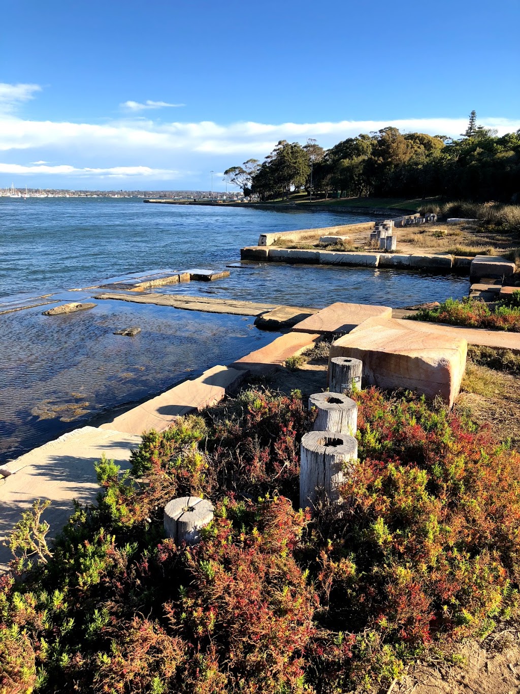 Man-made pools | park | 86 Carlton Cres, Kogarah Bay NSW 2217, Australia | 0293306400 OR +61 2 9330 6400