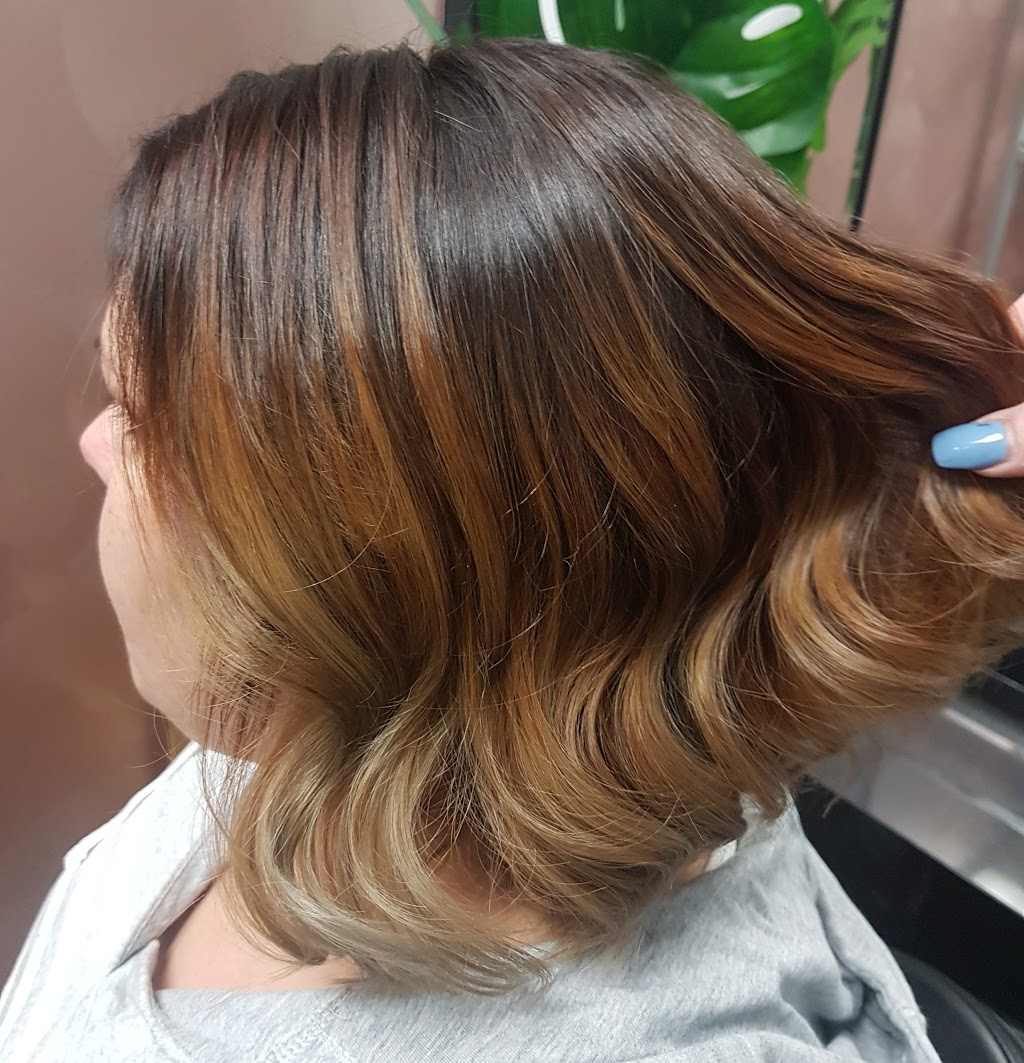 Zelus Hair and Co | 3/52 Rosenthal St, Doonside NSW 2767, Australia | Phone: (02) 9621 3444