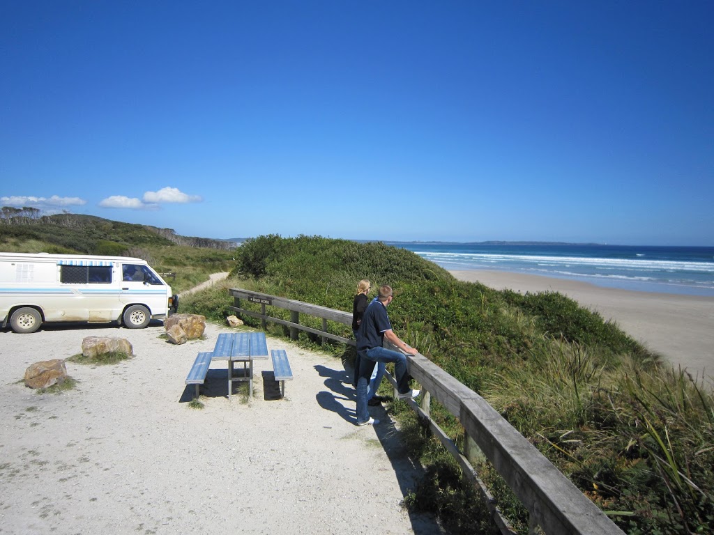 Ocean Beach Car Park | Ocean Beach Rd, Strahan TAS 7468, Australia | Phone: 0407 343 797