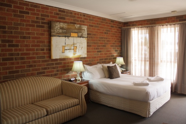 Aussie Rest Motel Cessnock | 43 Shedden St, Cessnock NSW 2325, Australia | Phone: (02) 4991 4197