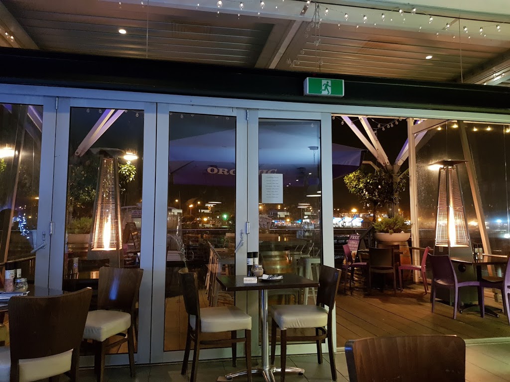 Purple Goat Café | restaurant | 255 W Coast Dr, Hillarys WA 6025, Australia | 0892438920 OR +61 8 9243 8920