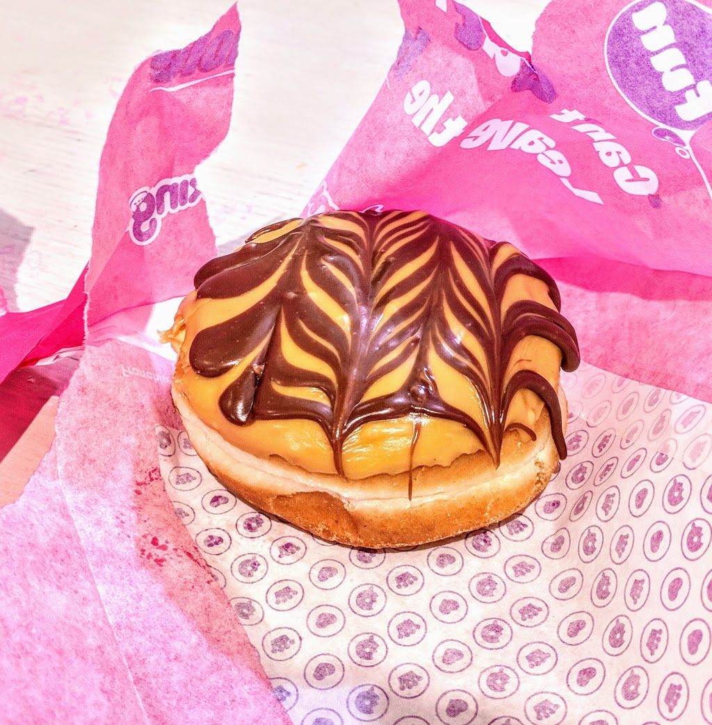 Donut King | bakery | Richmond Marketplace, 8/78 March St, Richmond NSW 2753, Australia | 0245784060 OR +61 2 4578 4060
