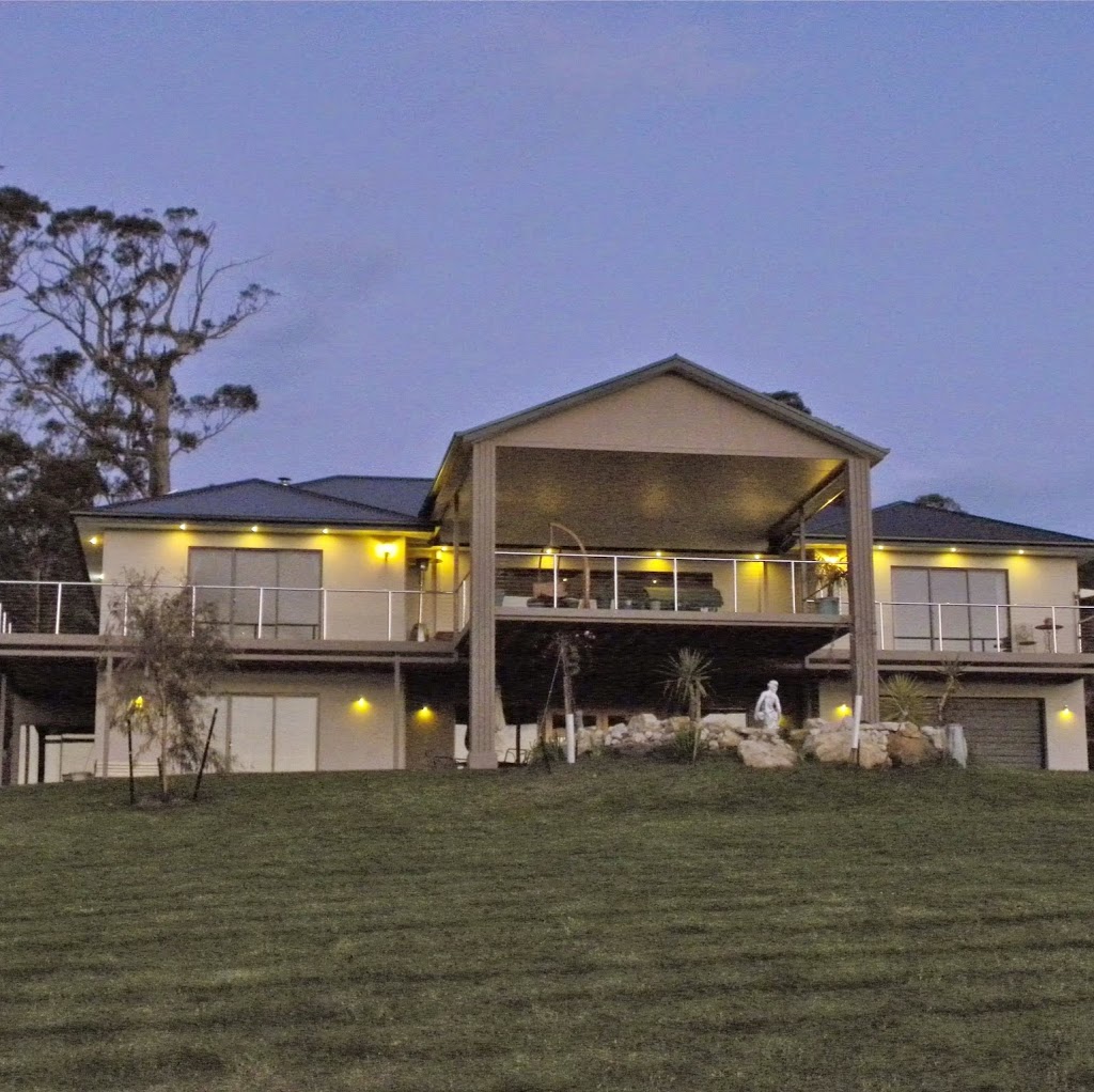 Huon Valley Eco Wilderness Retreat | 172 Dowlings Rd, Huonville TAS 7109, Australia | Phone: 0434 982 044