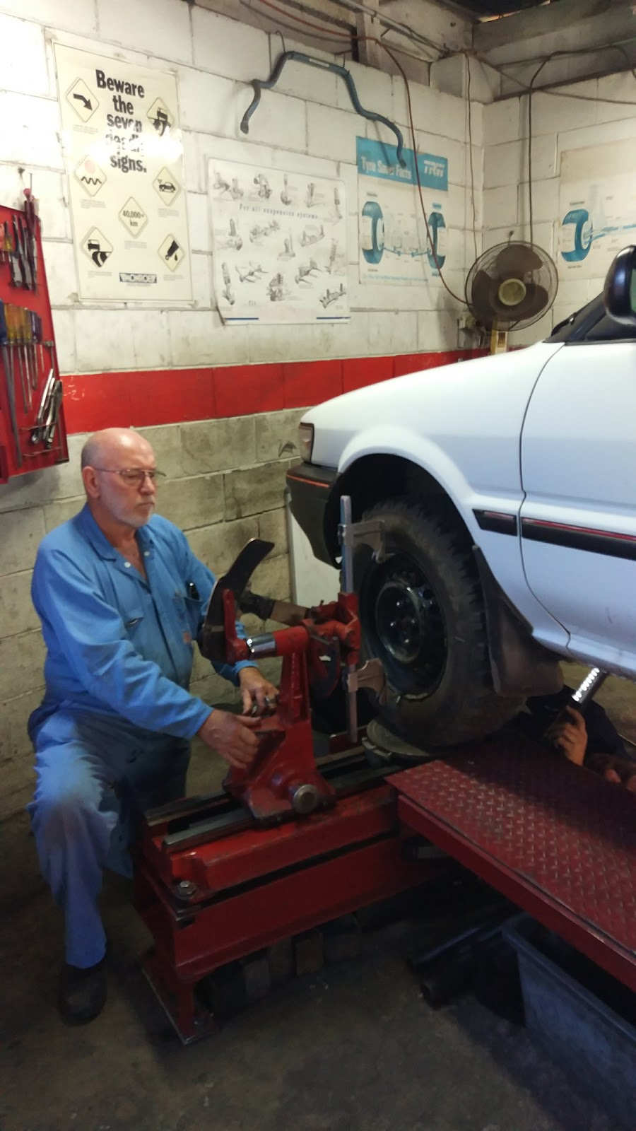 Rex Stafford Wheel Alignment | car repair | 2 Orchardleigh St, Yennora NSW 2161, Australia | 0298924077 OR +61 2 9892 4077