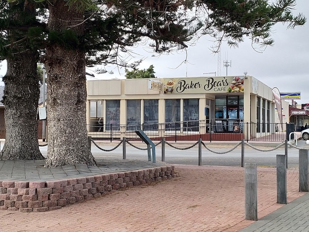 Baker Bear | cafe | West Terrace, Port Broughton SA 5522, Australia
