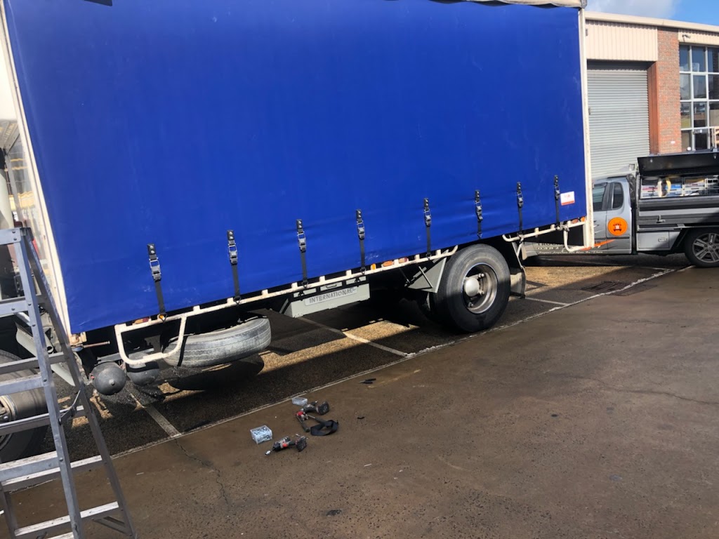 IFix Truck Curtains | Unit 2/52 Commercial Rd, Morwell VIC 3840, Australia | Phone: 0482 024 597