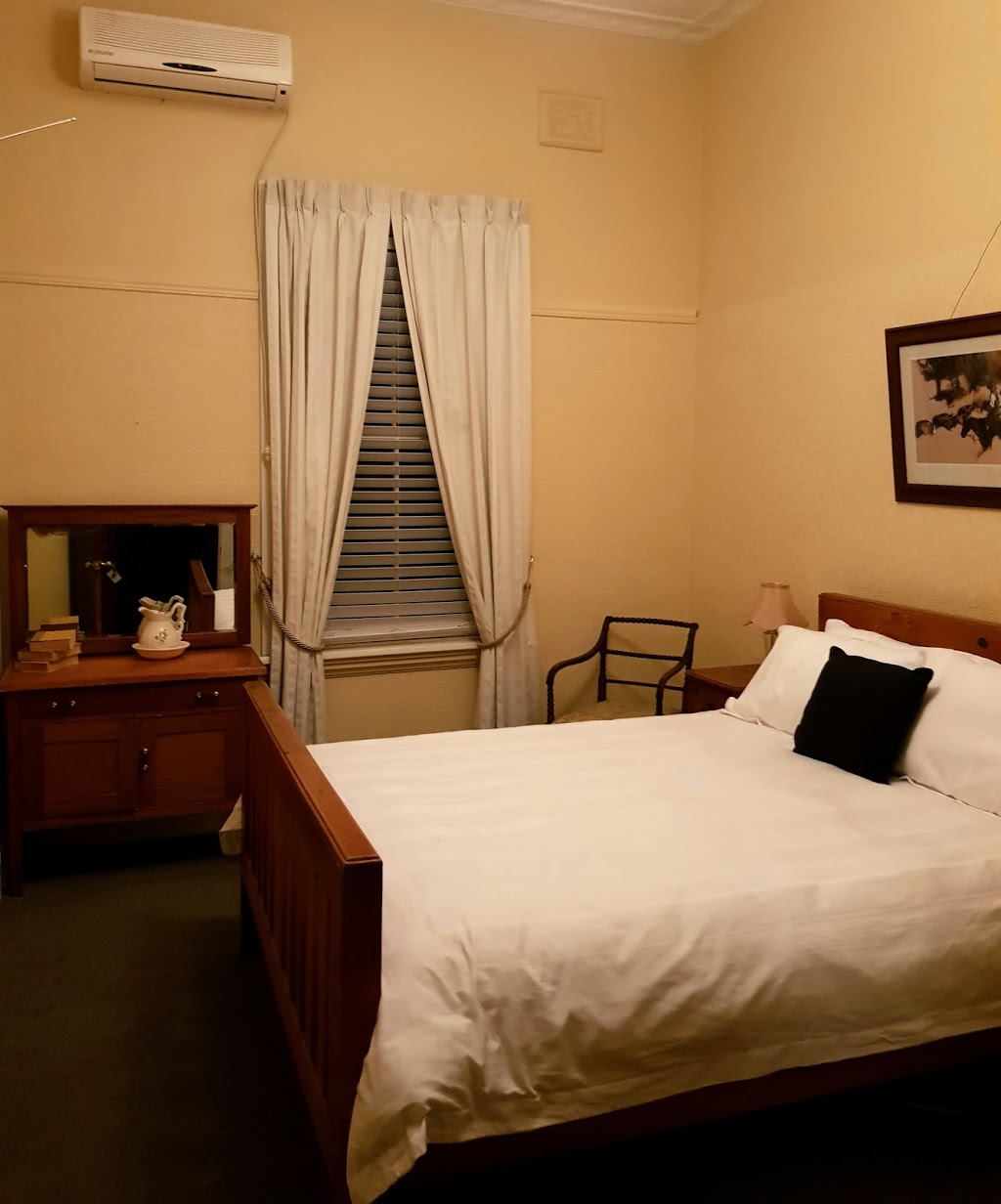 Imperial Guest House | lodging | 97-99 Kiewa St, Manildra NSW 2865, Australia | 0417061726 OR +61 417 061 726