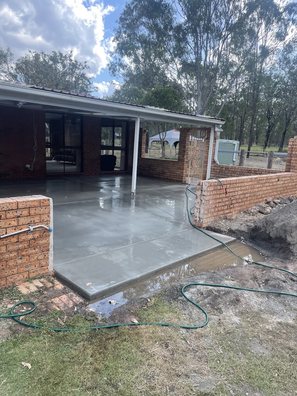 Sts Concrete & Earthmoving Pty Ltd | 308 Mount Tarampa Rd, Mount Tarampa QLD 4311, Australia | Phone: 0409 648 876