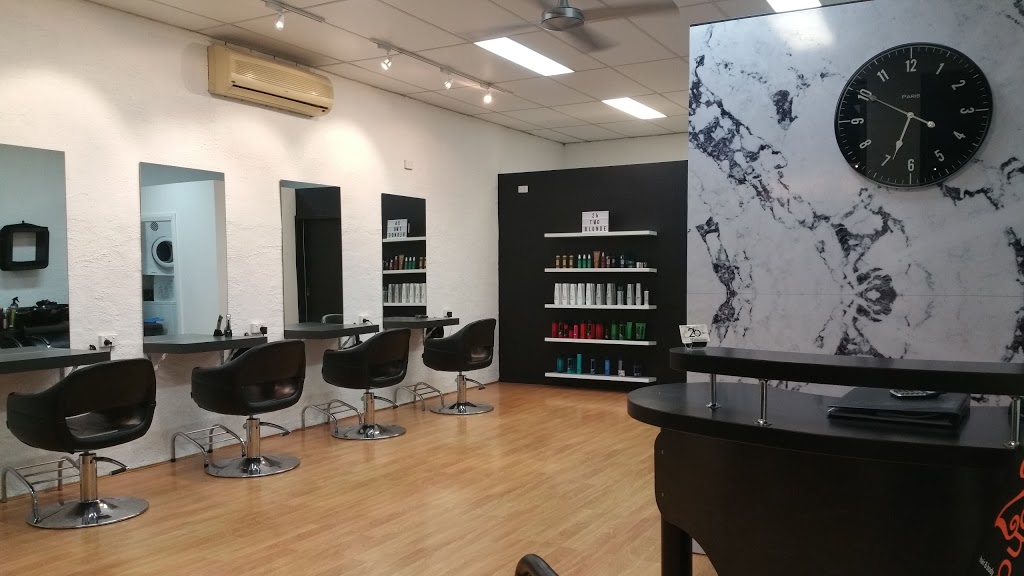 2 Blonde Hair & Body | 3/23 Quondola St, Pambula NSW 2549, Australia | Phone: (02) 6495 6007