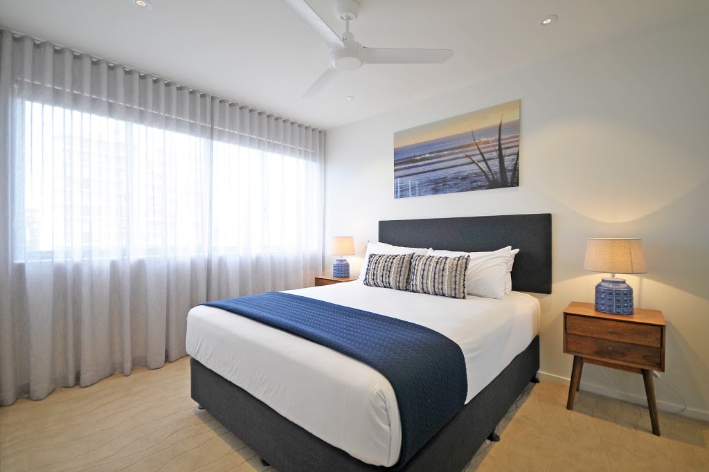 The Garland at Rainbow Bay | 192 Marine Parade, Rainbow Bay, Coolangatta QLD 4225, Australia | Phone: (07) 5536 1609