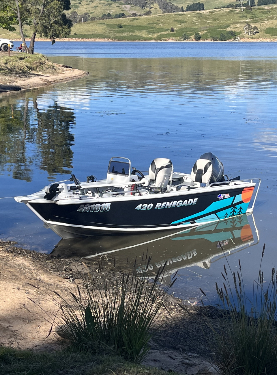Beyond The Pines Boat Hire | 34 Pinehurst Ave, Rouse Hill NSW 2155, Australia | Phone: 0466 444 660