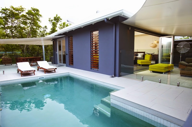 Essence Beachfront Retreat | 18 Pacific Dr, Horseshoe Bay QLD 4819, Australia | Phone: (07) 4778 5955