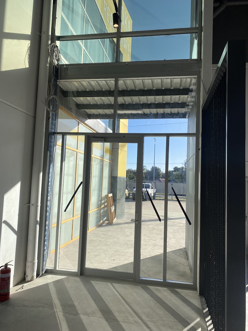 ASAP Glass and Aluminium | Unit 4/19B Louise Ave, Ingleburn NSW 2565, Australia | Phone: 0410 522 322