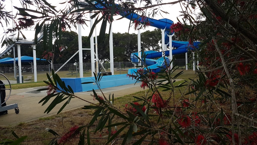 Pines Forest Aquatic Centre |  | Forest Dr, Frankston North VIC 3199, Australia | 0397864568 OR +61 3 9786 4568