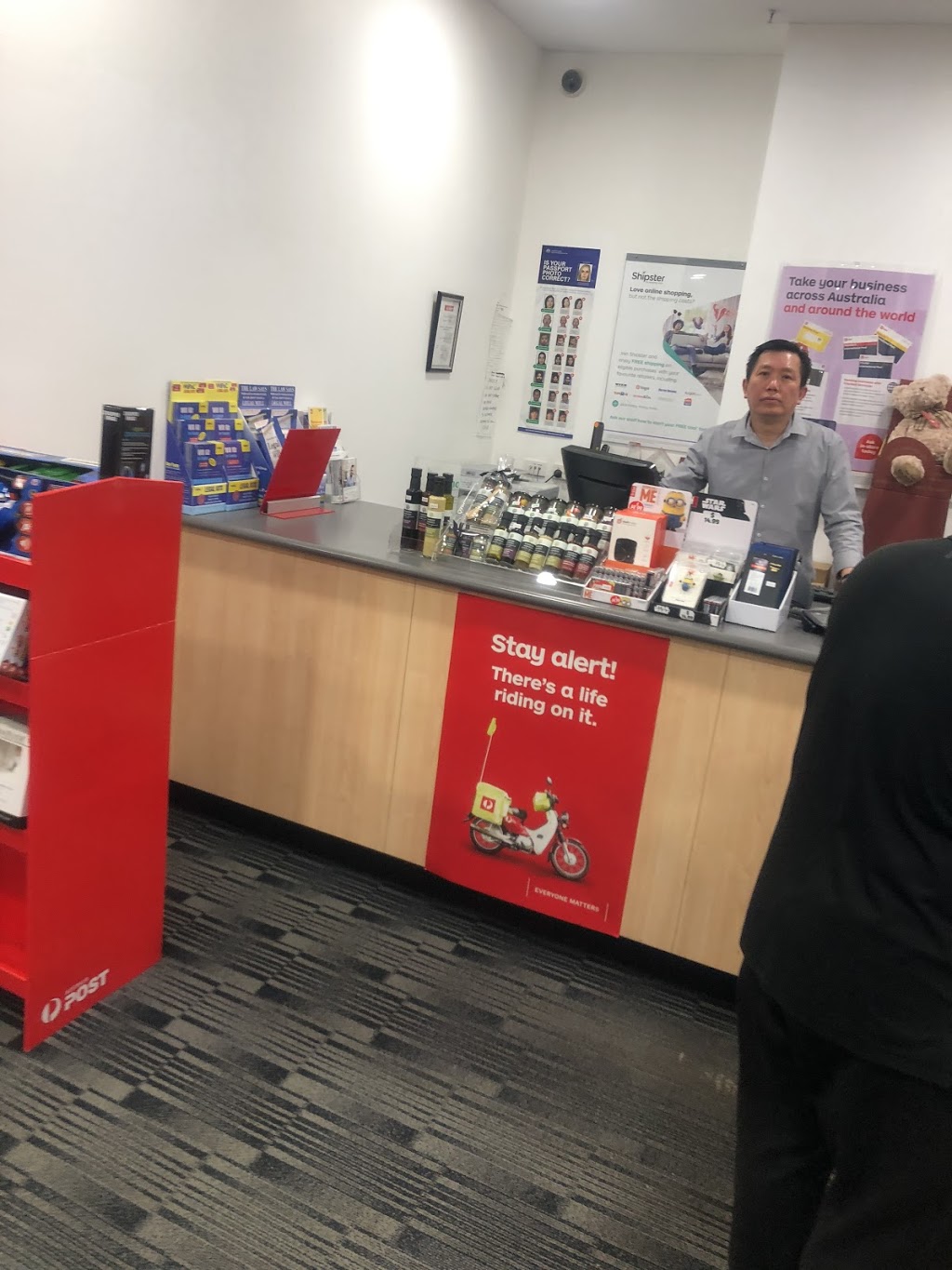 Australia Post | post office | Livingston Marketplace Shopping Centre, shop 28/100-104 Ranford Rd, Canning Vale WA 6155, Australia | 131318 OR +61 131318
