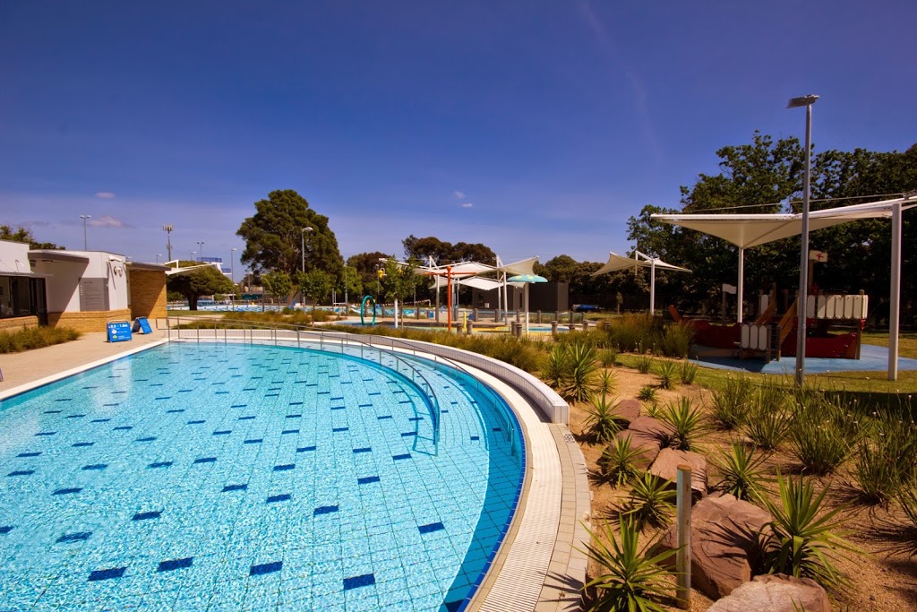 Oakleigh Recreation Centre | 2A Park Rd, Oakleigh VIC 3166, Australia | Phone: (03) 8567 0333