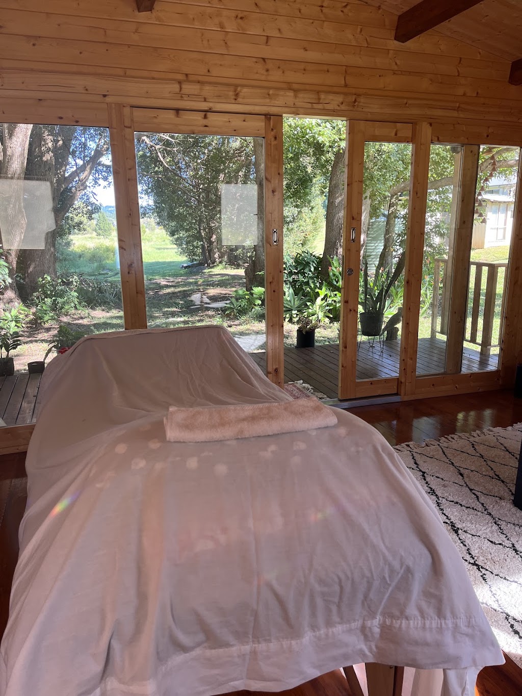 may nature | 10 Carol Anne Ct, Bonogin QLD 4213, Australia | Phone: 0403 145 196