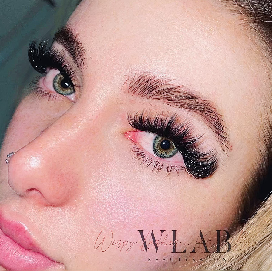Wispy Lashes & Arch Brows | 26 Richardson Rd, Croydon North VIC 3136, Australia | Phone: 0422 803 223