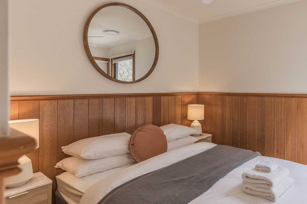 Corlara - Macedon Ranges Country Retreat | 17 Redmond Rd, Woodend VIC 3442, Australia | Phone: 0457 222 654