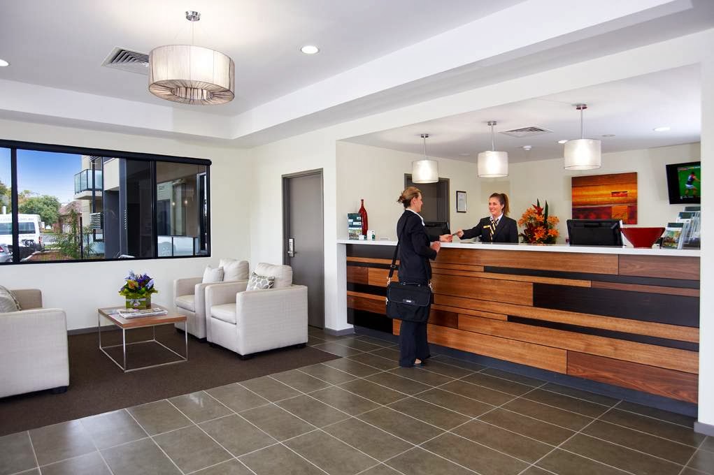 Quest Moorabbin serviced apartment | lodging | 3 Kingston Rd, Heatherton VIC 3202, Australia | 0399818900 OR +61 3 9981 8900