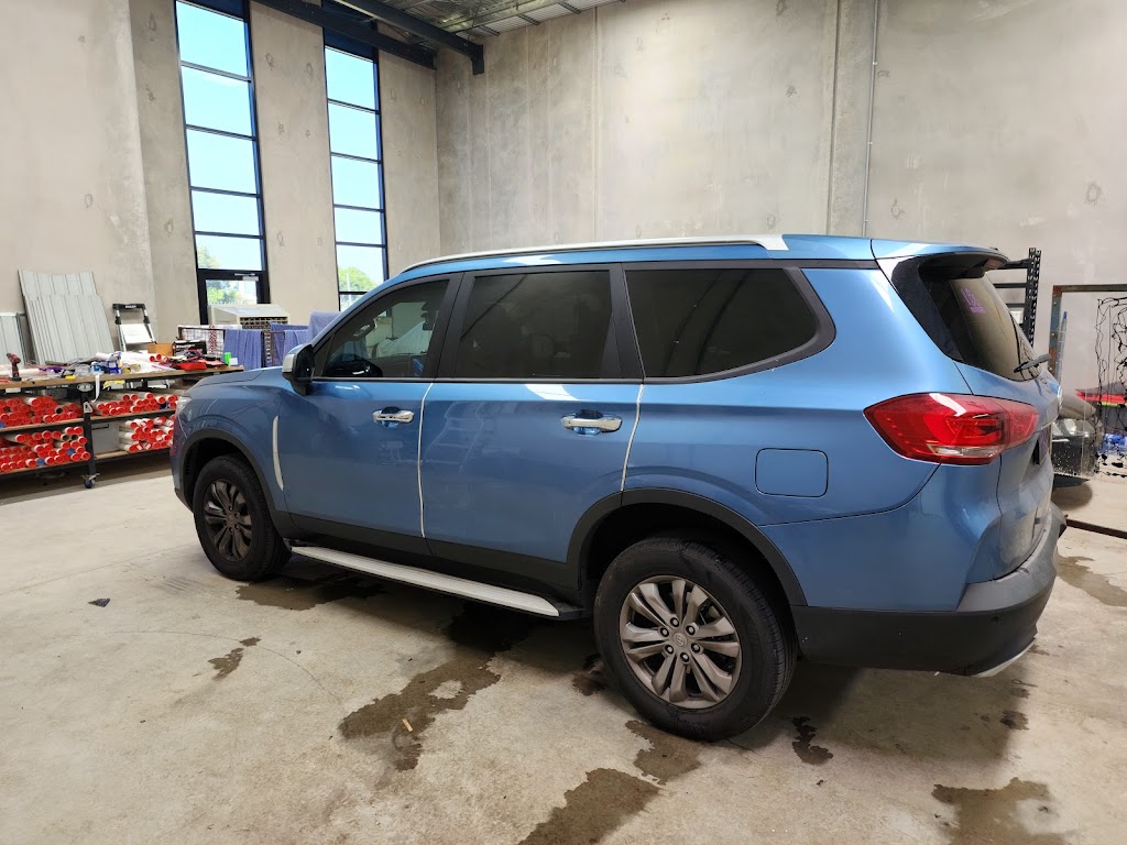 Melton Car Tint | Unit 4/15 Harrison Ct, Melton VIC 3337, Australia | Phone: 0413 388 904