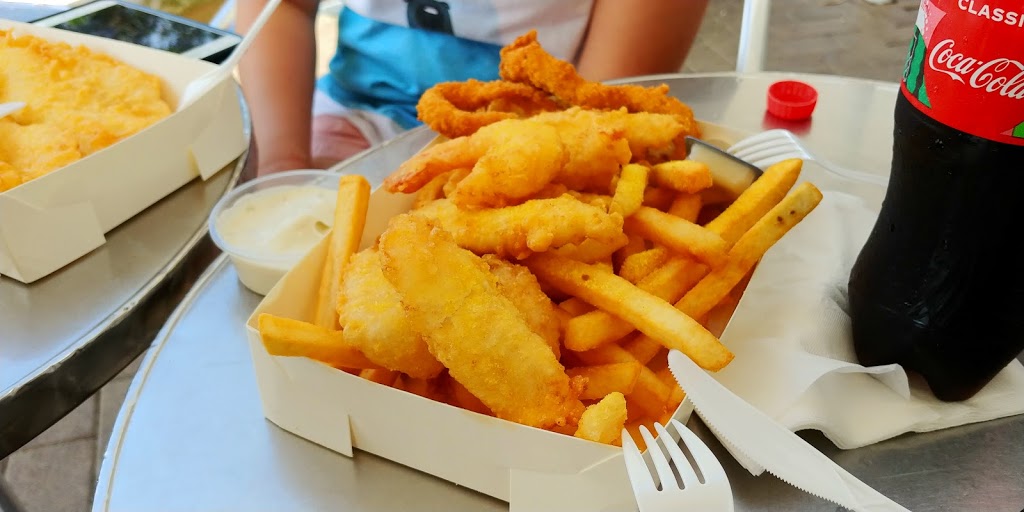 Tigers Fish & Chips and Burgers. | cafe | 22 Wason St, Ulladulla NSW 2539, Australia | 0244554411 OR +61 2 4455 4411