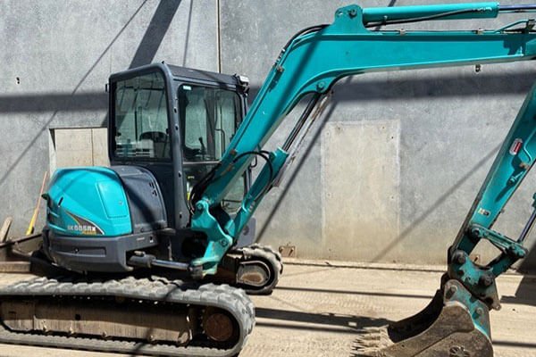 SS Hire - Excavator Hire Melbourne | point of interest | 275 Holt Parade, Thomastown VIC 3074, Australia | 0394644563 OR +61 3 9464 4563