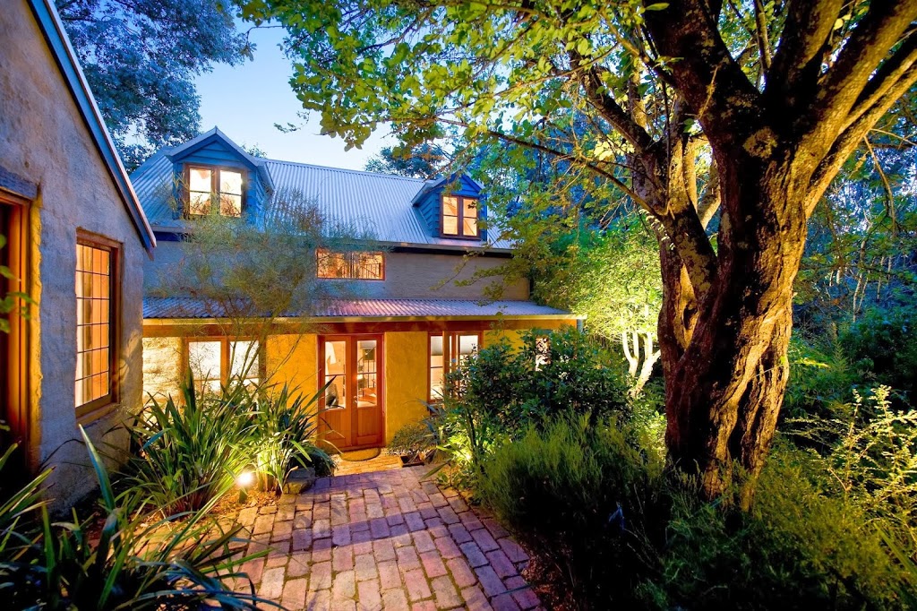 Rubys Cottages | 104 Central Springs Rd, Daylesford VIC 3460, Australia | Phone: (03) 5348 4422