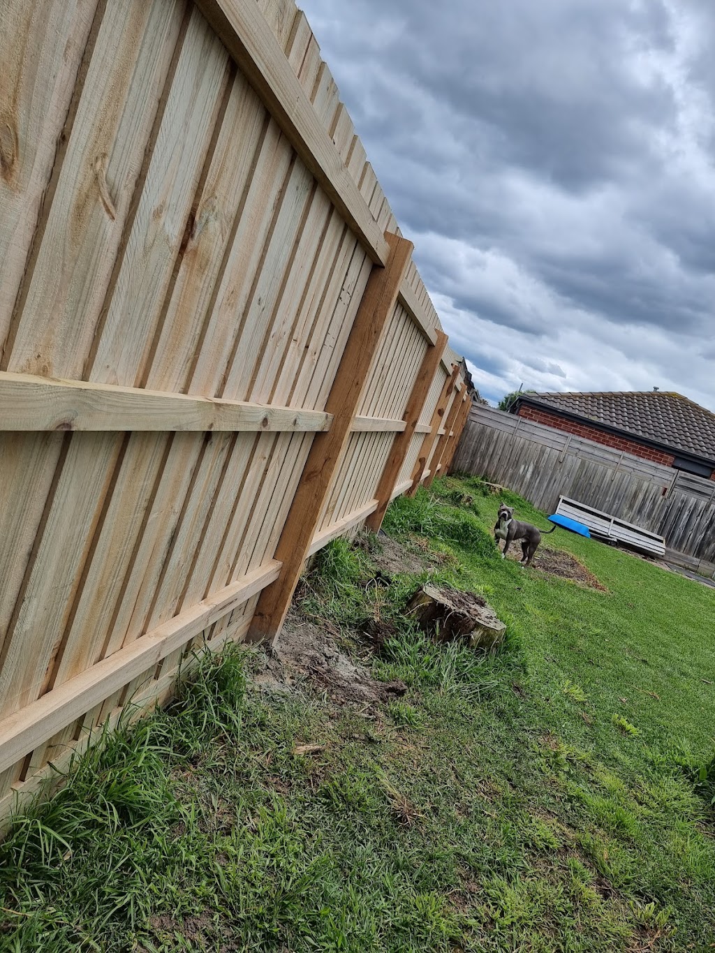 Ridge Fencing | general contractor | Trueman St, Cranbourne West VIC 3977, Australia | 0411961405 OR +61 411 961 405