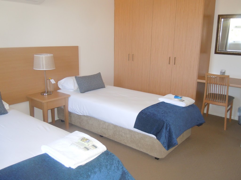 Roma Barracks Serviced Apartments | 27 Lovell St, Roma QLD 4455, Australia | Phone: (07) 4622 6629