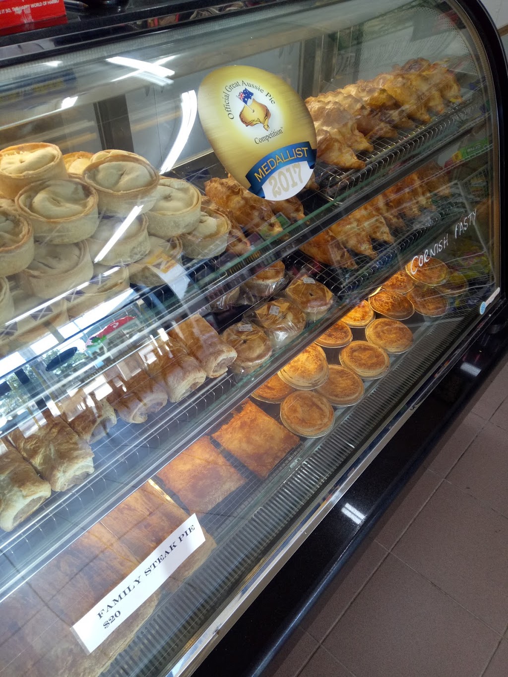 Mowatts | bakery | 54 Macedon St, Sunbury VIC 3429, Australia | 0380883021 OR +61 3 8088 3021