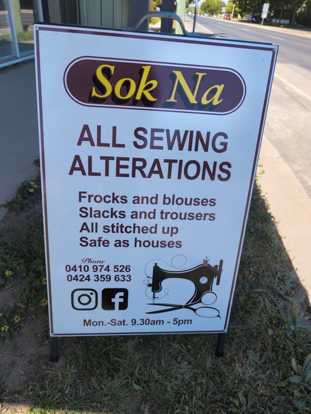 Sok Na Sewing Alterations | 104 Bridge St W, Benalla VIC 3672, Australia | Phone: 0410 974 526 Sok Na Sewing Alterations | 104 Bridge St W, Benalla VIC 3672, Australia | Phone: 0410 974 526
