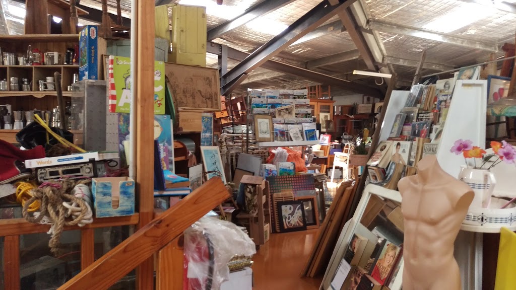 Habitat Antiques | home goods store | 19 Central Rd, Port Macquarie NSW 2444, Australia | 0265811644 OR +61 2 6581 1644