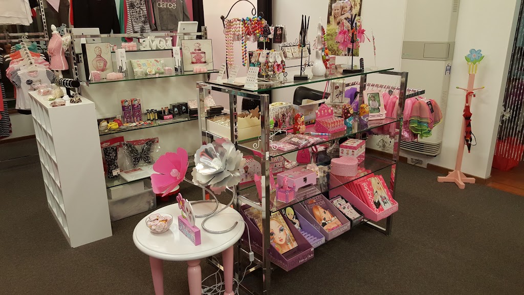 dolled up "Its a girl thing" | clothing store | 5/152 Bellarine Hwy, Moolap VIC 3221, Australia | 0499020960 OR +61 499 020 960