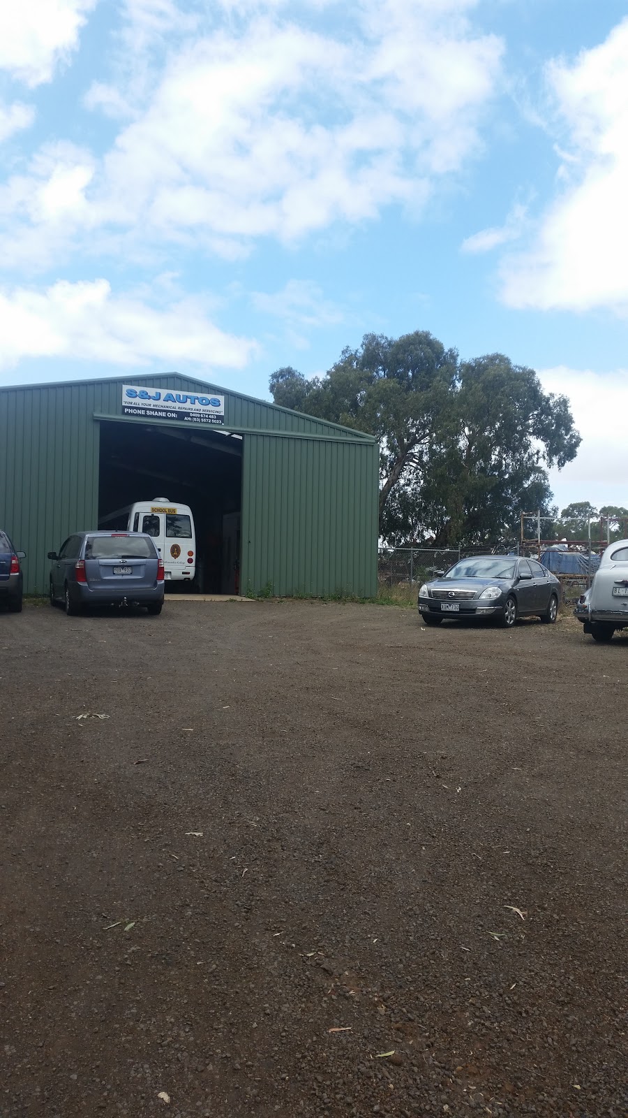 S&J Autos | car repair | 17 W Boundary Rd, Hamilton VIC 3300, Australia | 0409674483 OR +61 409 674 483