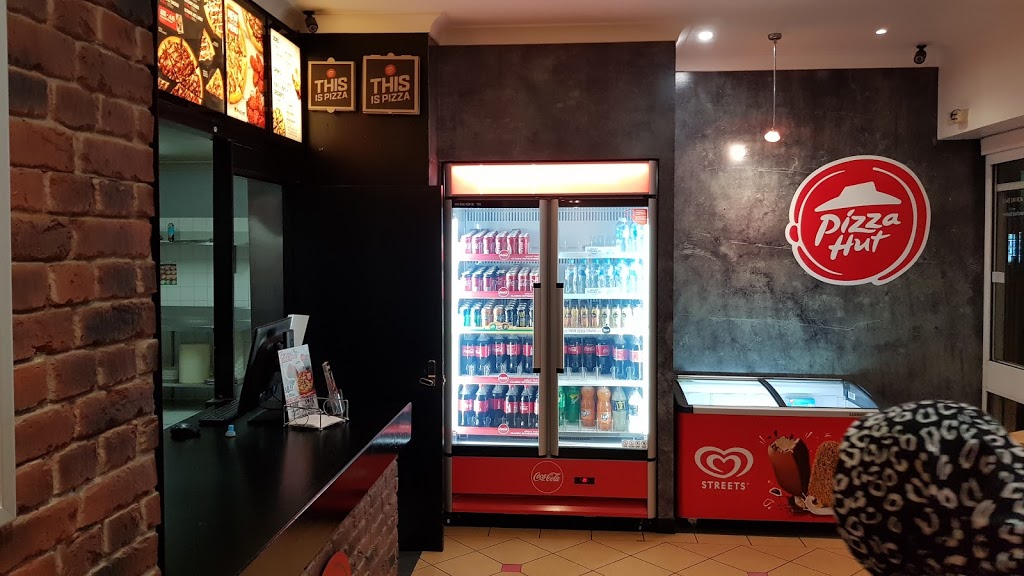 Pizza Hut Umina | meal delivery | 280 West St, Umina Beach NSW 2257, Australia | 131166 OR +61 131166