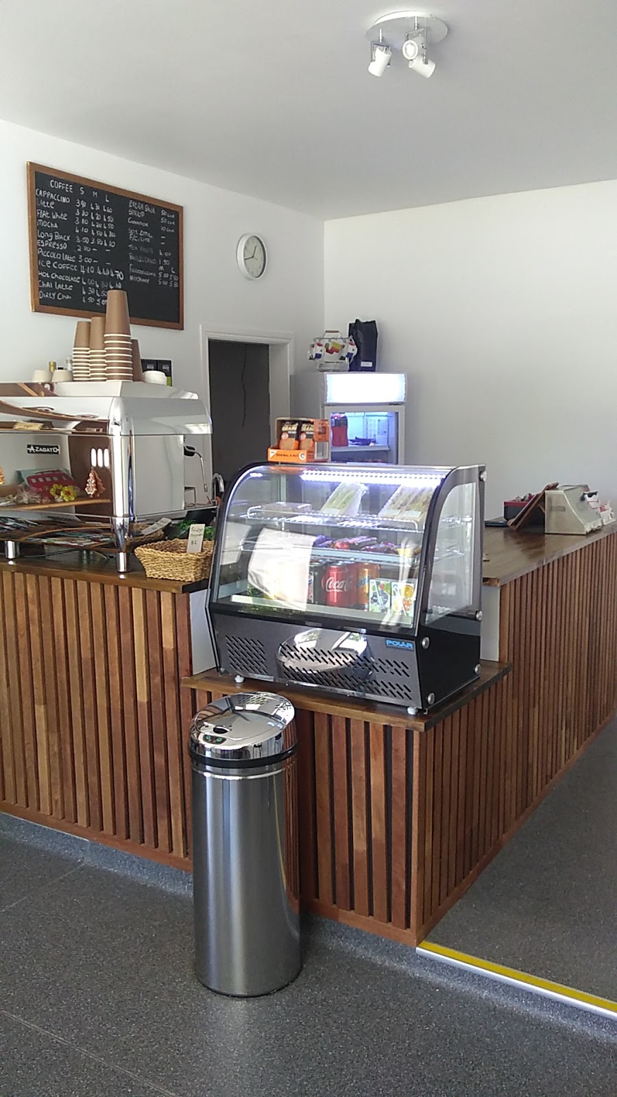 3Js Coffee & Gifts | cafe | 101 Kate St, Woody Point QLD 4019, Australia | 0424933635 OR +61 424 933 635