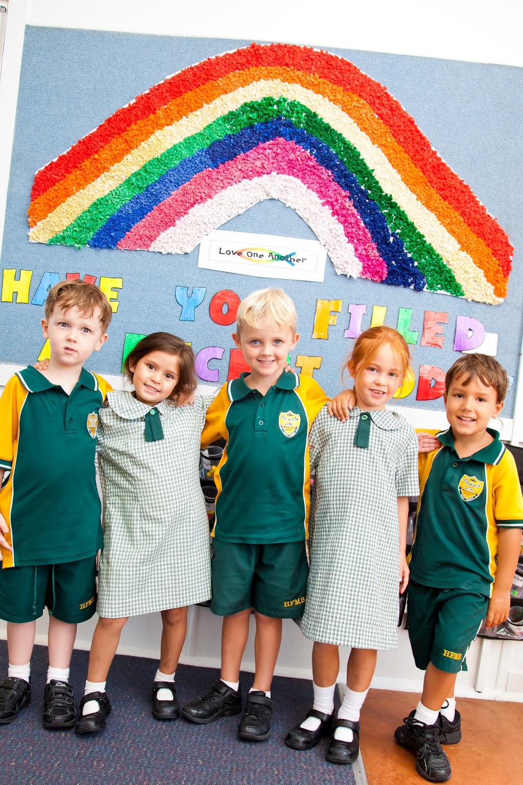 Holy Family Primary School | school | 19 Janet St, Merewether Beach NSW 2291, Australia | 0249633009 OR +61 2 4963 3009