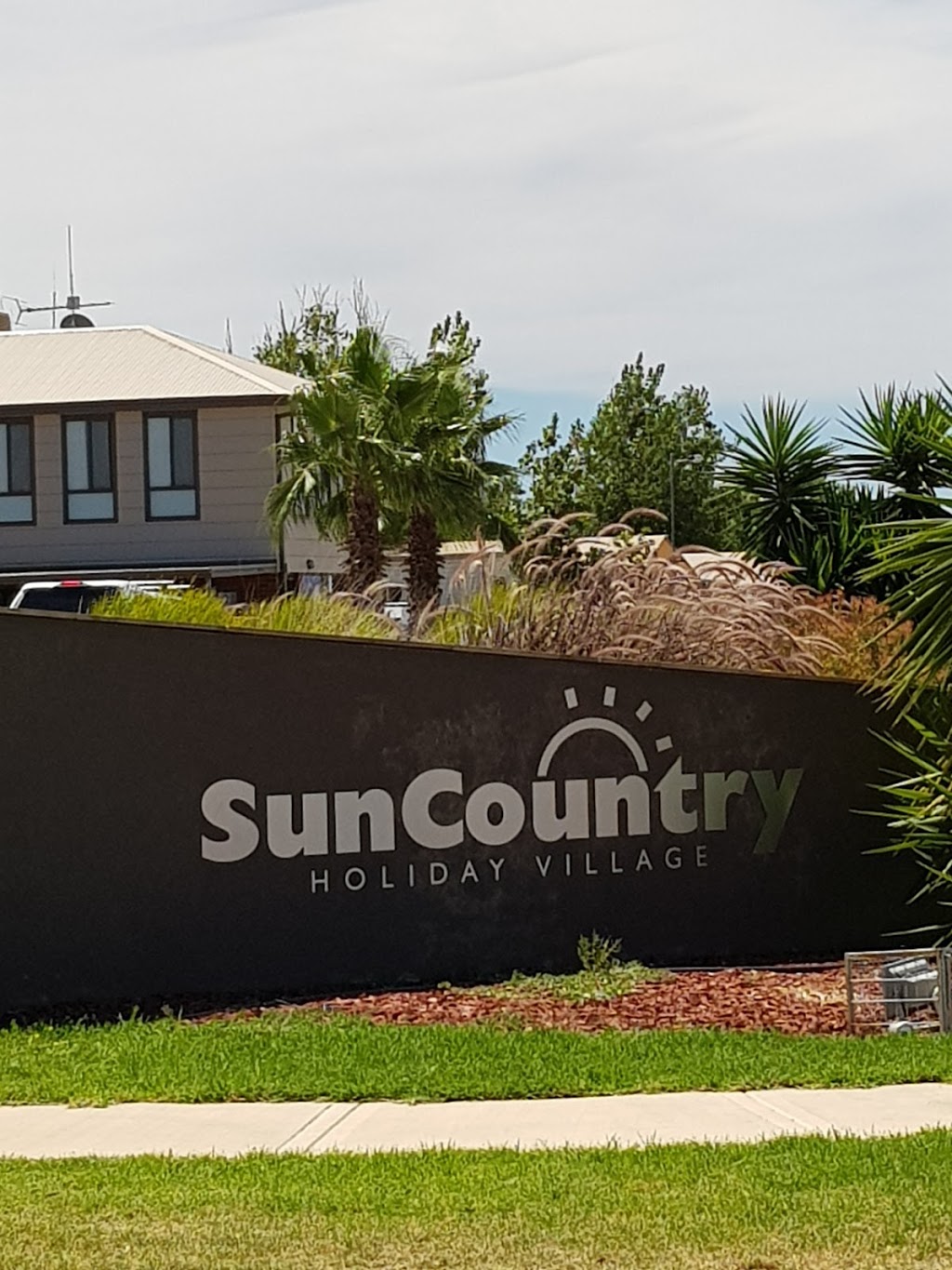 Ingenia Holidays Sun Country | campground | 18 Tocumwal Rd, Mulwala NSW 2647, Australia | 0357431074 OR +61 3 5743 1074